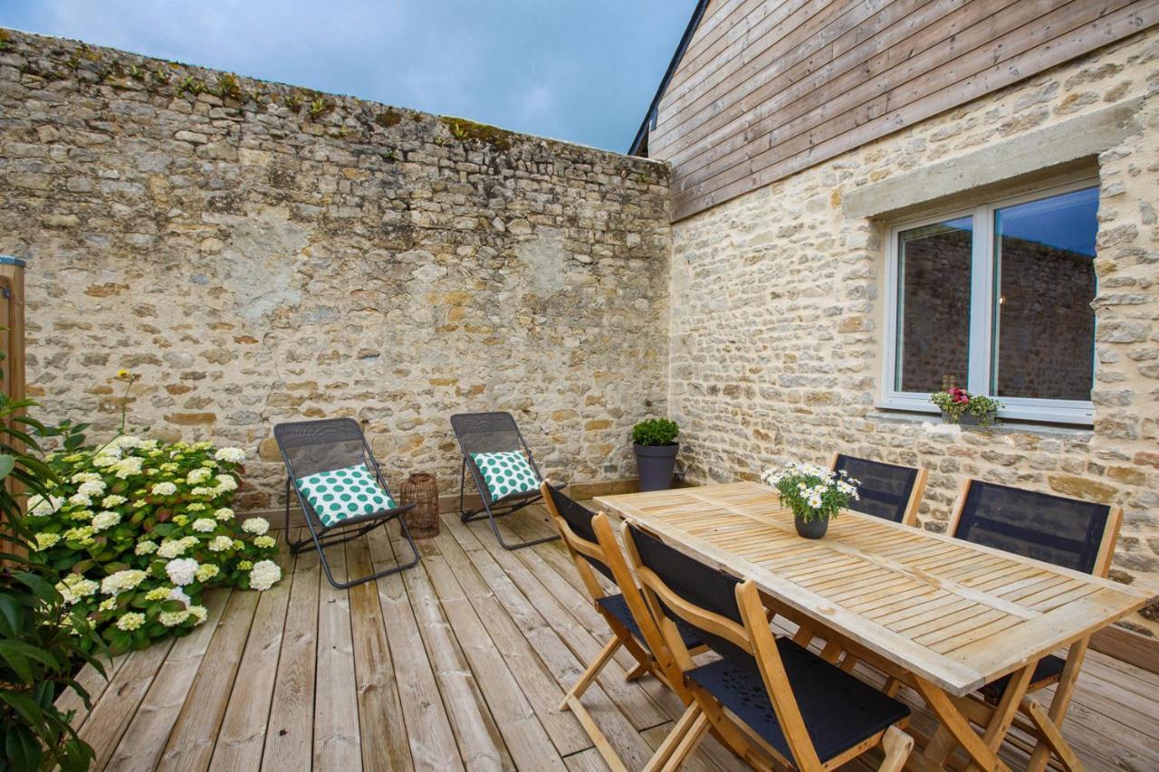 Le Clos Poulain: Charming Gîtes and Family B&B near Bayeux Nonant Exterior photo