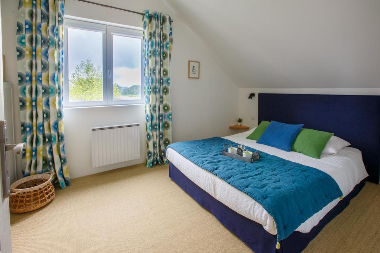 Le Clos Poulain: Charming Gîtes and Family B&B near Bayeux Nonant Exterior photo
