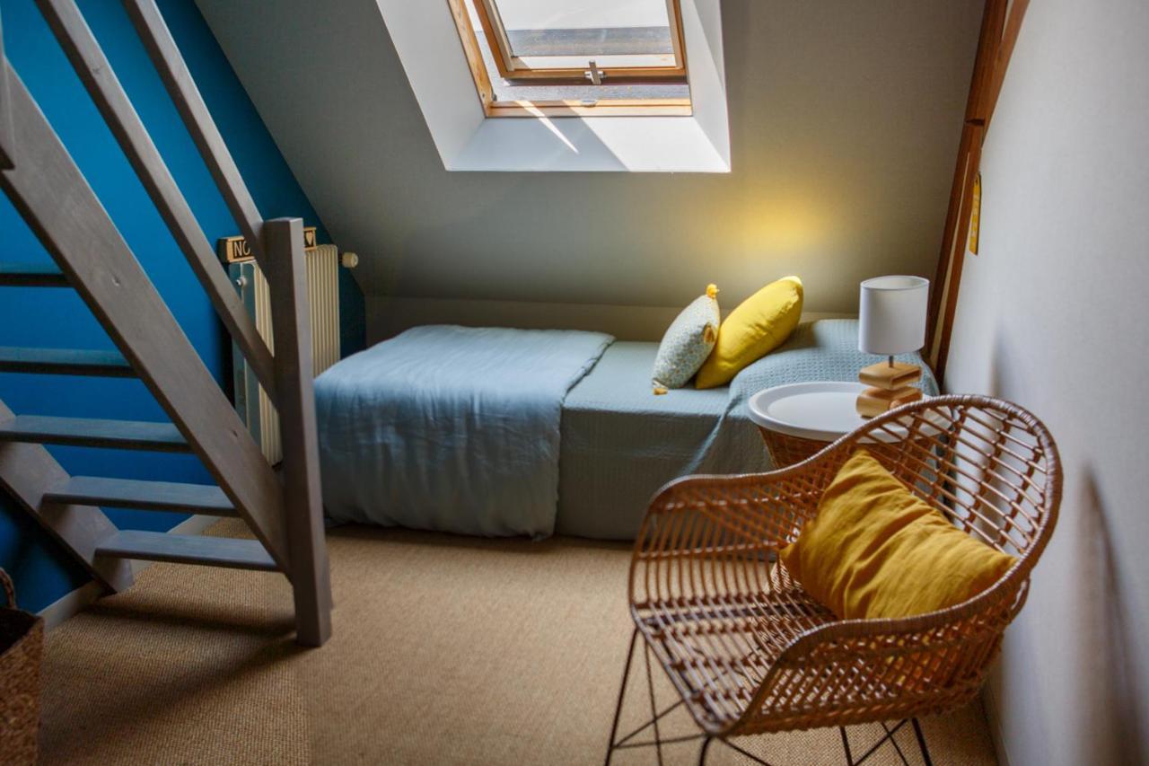 Le Clos Poulain: Charming Gîtes and Family B&B near Bayeux Nonant Exterior photo