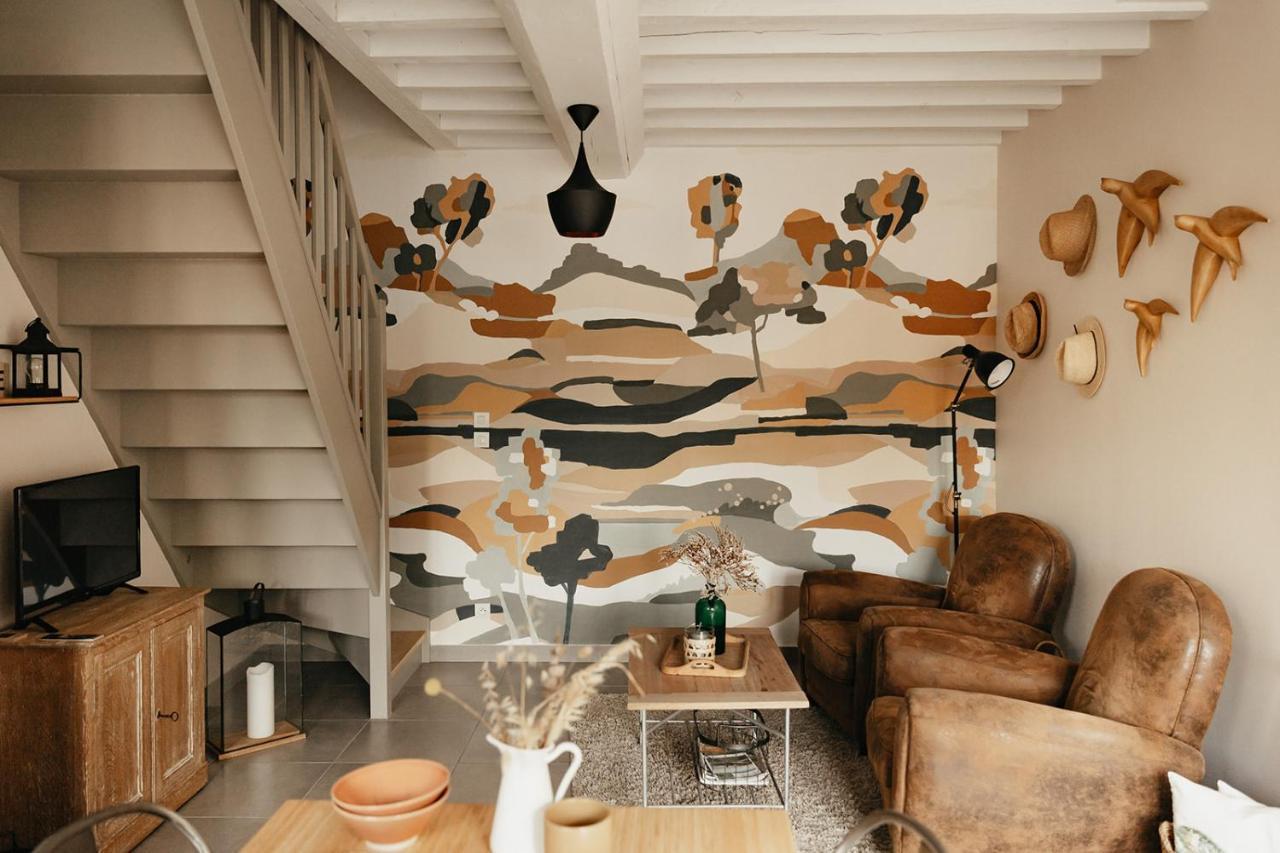 Le Clos Poulain: Charming Gîtes and Family B&B near Bayeux Nonant Exterior photo