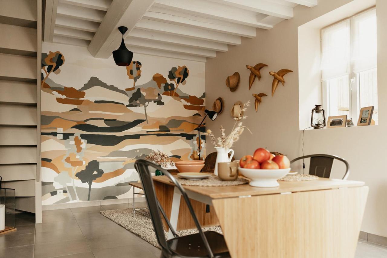 Le Clos Poulain: Charming Gîtes and Family B&B near Bayeux Nonant Exterior photo