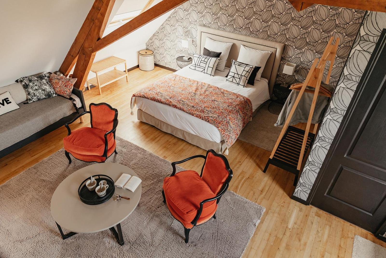 Le Clos Poulain: Charming Gîtes and Family B&B near Bayeux Nonant Exterior photo