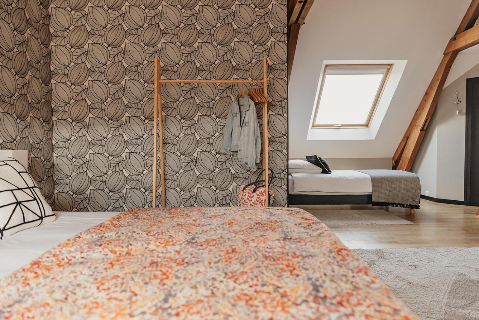Le Clos Poulain: Charming Gîtes and Family B&B near Bayeux Nonant Room photo