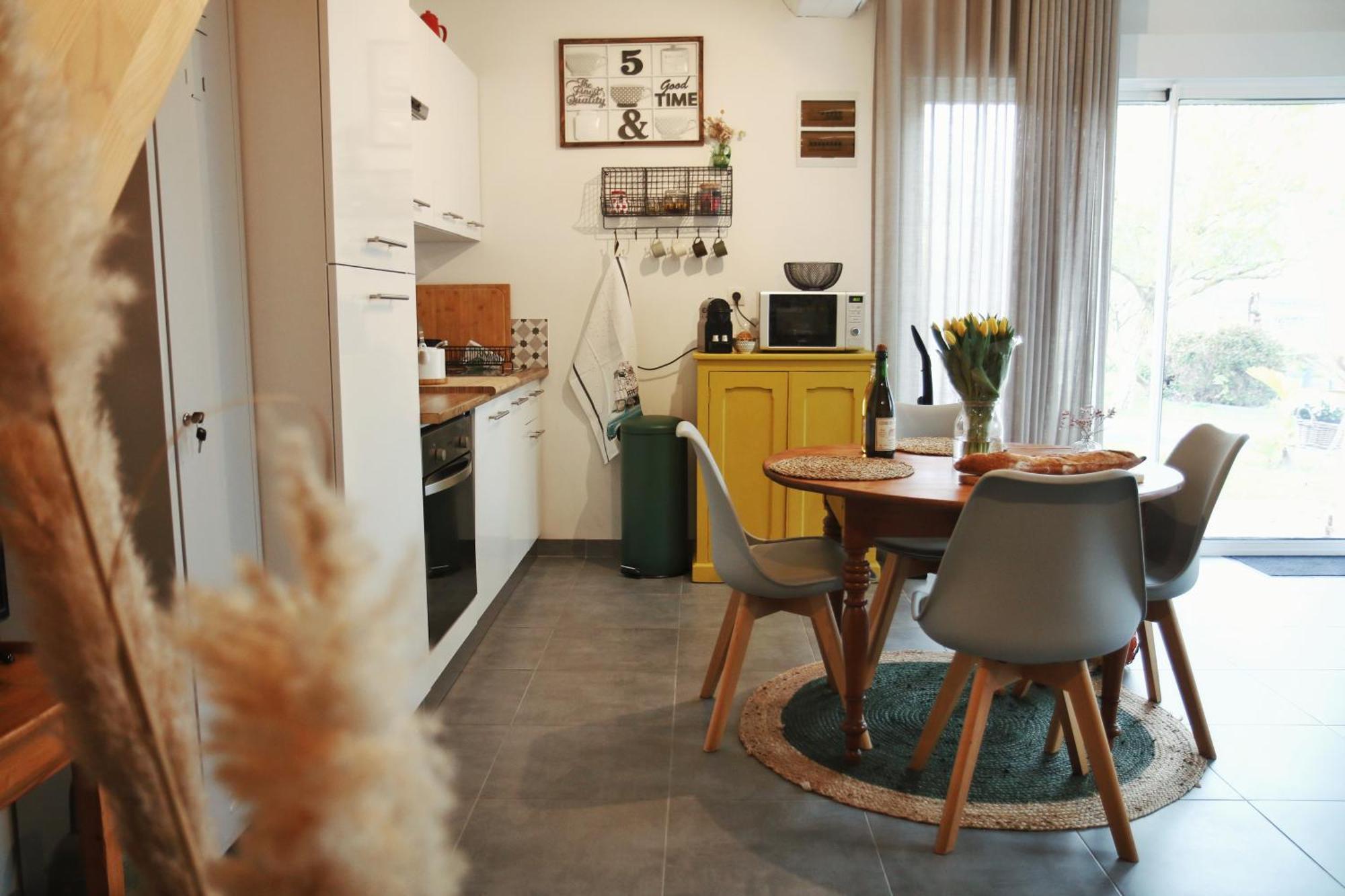 Le Clos Poulain: Charming Gîtes and Family B&B near Bayeux Nonant Exterior photo